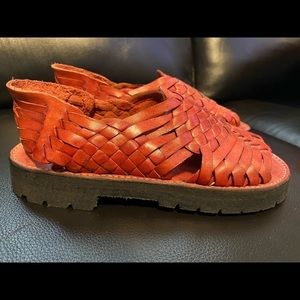 Kids size 5, brown Huaraches.